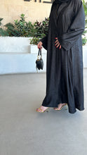 Hamda Abaya